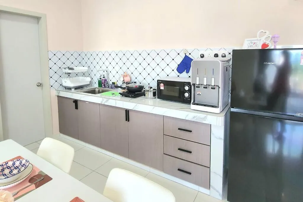Ipoh City Horizon08 - 8 Mins To Concubine Lane And Old Town Ipoh, 3 Mins Walking To Food Places & Convenient Store By Happy Homestay Apartment